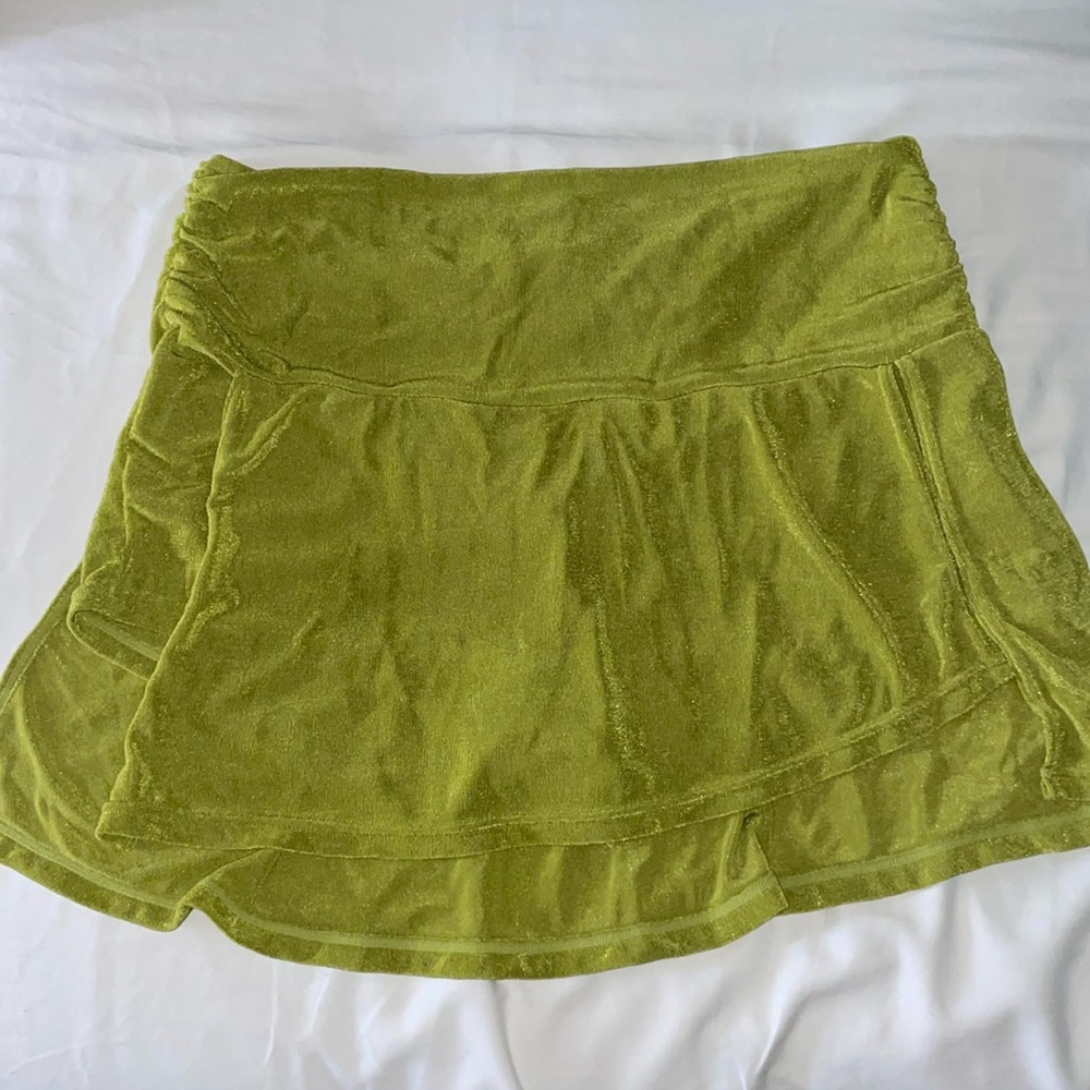 Akira ruched green Y2K skort